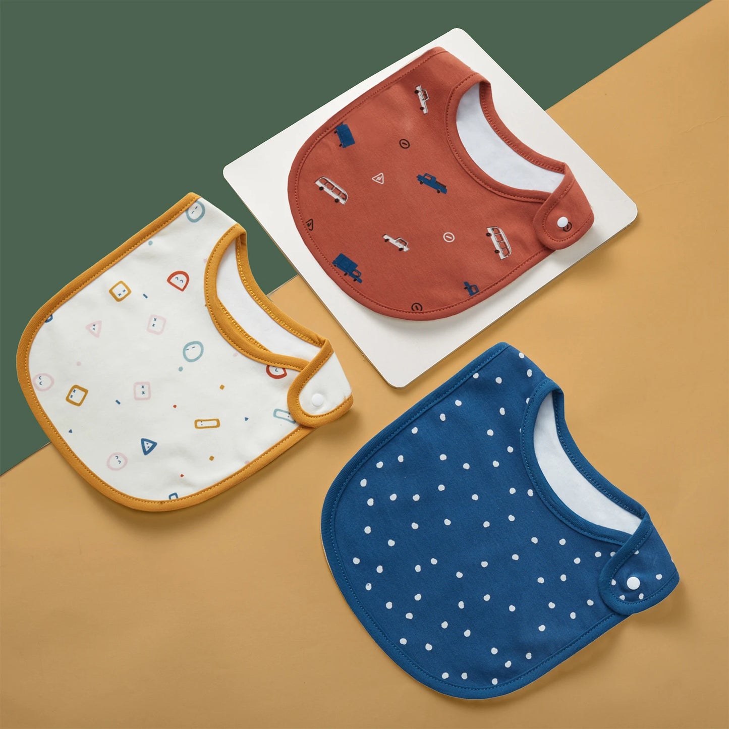 Set de 3 bavoirs en coton 100% pour garçon