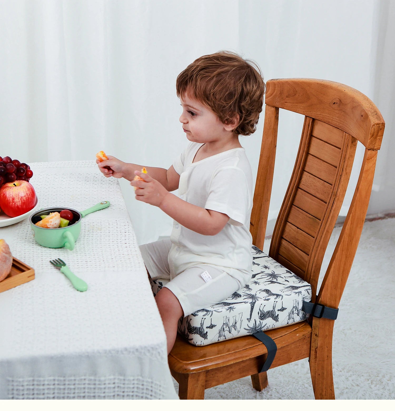 FLEXBOOST Rehausseur de Siège Portable pour Enfants | Coussin pour Table à Manger - Baby Daisy